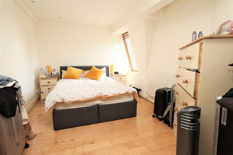 1 bedroom flat to rent, Muswell Hill Broadway, London N10