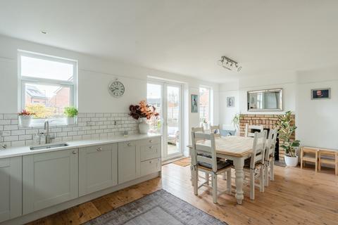 61 Bedminster Road, Bristol, BS3 5NX