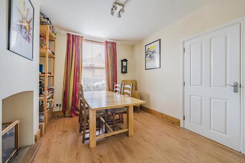 3 bedroom end of terrace house for sale, Worcester,  Worcestershire,  WR1