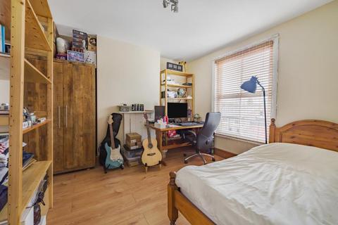 3 bedroom end of terrace house for sale, Worcester,  Worcestershire,  WR1