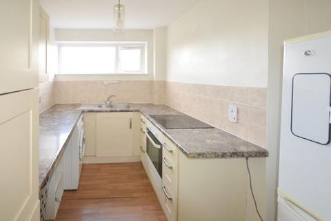 2 bedroom apartment to rent, Apton Court, Bishop`s Stortford