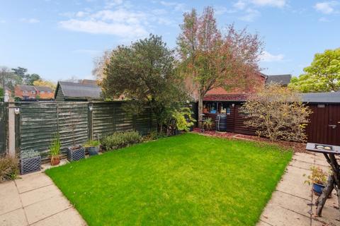3 Thorn Drive, George Green, Slough, SL3 6SA