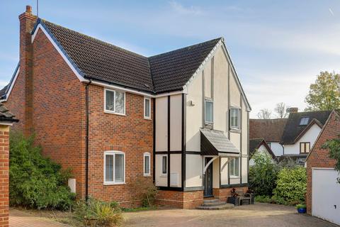 4 bedroom detached house for sale, Hayfield, Stevenage SG2