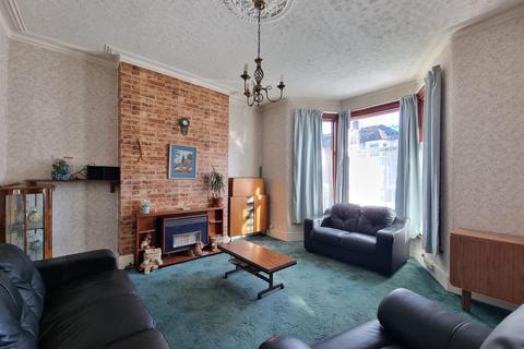 3 bedroom terraced house for sale, Blythswood Road, Seven Kings, Ilford