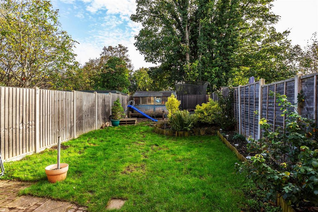 27-Weihurst-Gardens-27.jpg