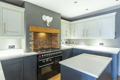 7 Lipgate Place, Portishead, Bristol, BS20 6QN