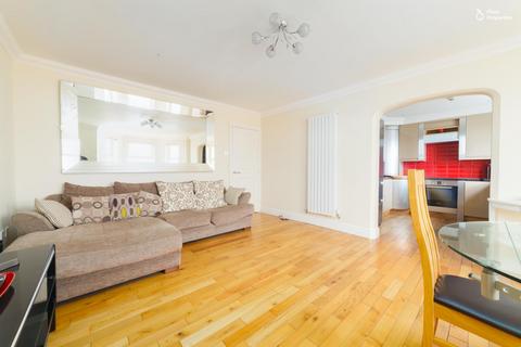 2 bedroom apartment to rent, Queens Promenade, Douglas