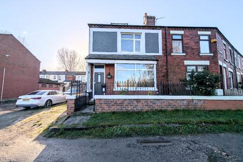 4 bedroom terraced house for sale, Church Road, Kearsley, Bolton