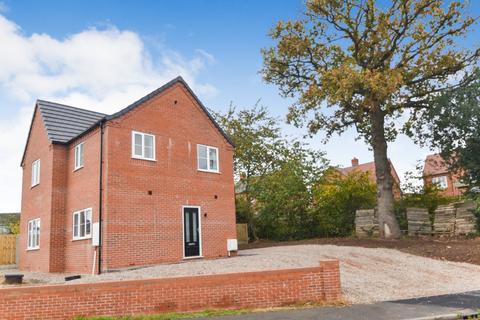 3 bedroom detached house to rent, Bridgnorth Road, Bridgnorth