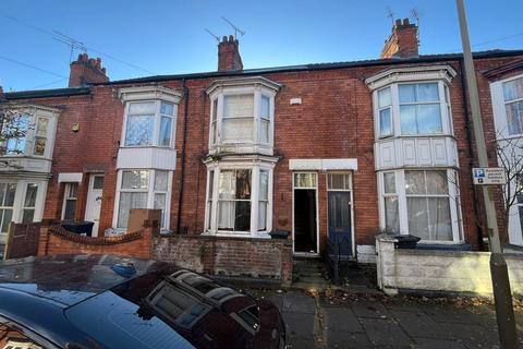 2 bedroom terraced house to rent, Beaconsfield Road, Leicester