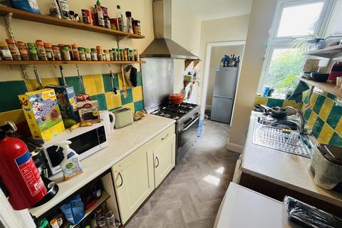 3 bedroom terraced house to rent, 00000017 Staple Hill Road, Fishponds