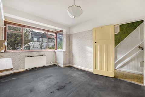 3 bedroom end of terrace house for sale, Windermere Road, SW16