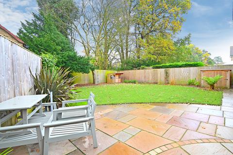 4 bedroom detached house for sale, Daleside Avenue, Harrogate