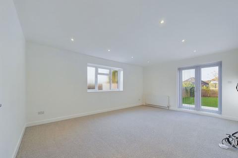 5 bedroom detached house for sale, Ashfold Avenue, Worthing BN14