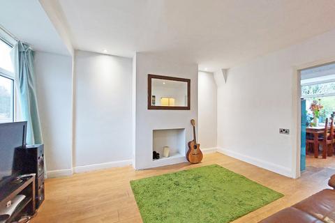 2 bedroom terraced house for sale, Kenilworth Avenue, Harrow HA2