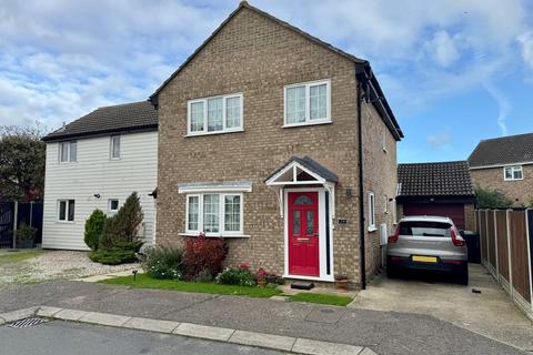 3 bedroom semi-detached house for sale, Mayland Close, Heybridge, Maldon