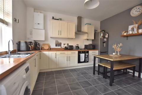 2 bedroom house for sale, Valley Road, Pudsey, West Yorkshire