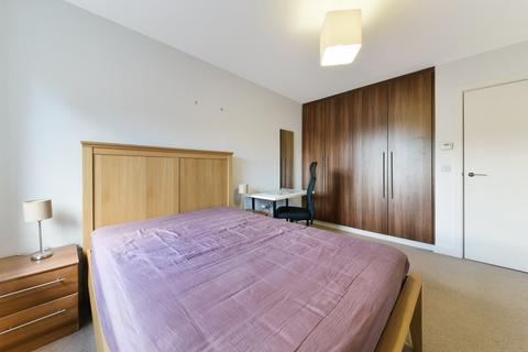 1 bedroom apartment to rent, Forge Square, Isle Of Dogs, London E14