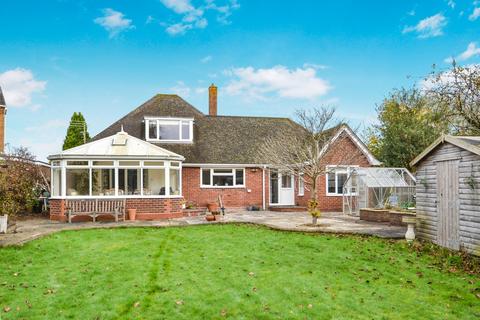 4 bedroom detached bungalow for sale, Newport Road, Gnosall