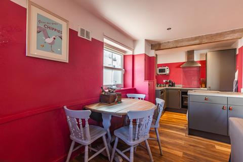 2 bedroom flat for sale, Wells-next-the-Sea