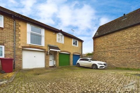 2 bedroom maisonette for sale, Churchwood Drive, Tangmere