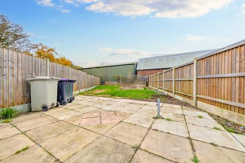 2 bedroom semi-detached house for sale, George Avenue, Skegness, PE25