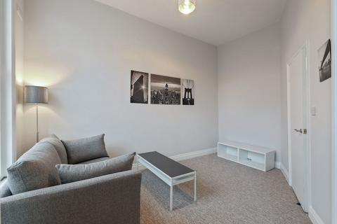 1 bedroom apartment for sale, Old Kent Road, London