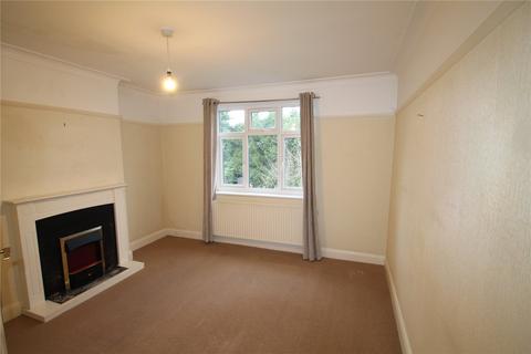 3 bedroom apartment to rent, Bedford Avenue, Barnet, EN5