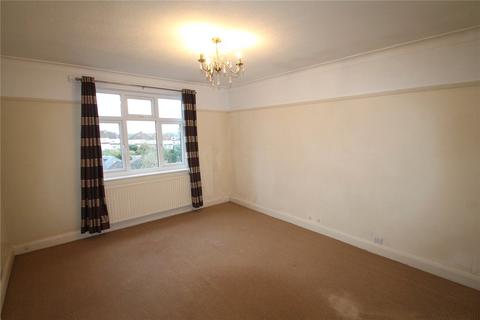 3 bedroom apartment to rent, Bedford Avenue, Barnet, EN5