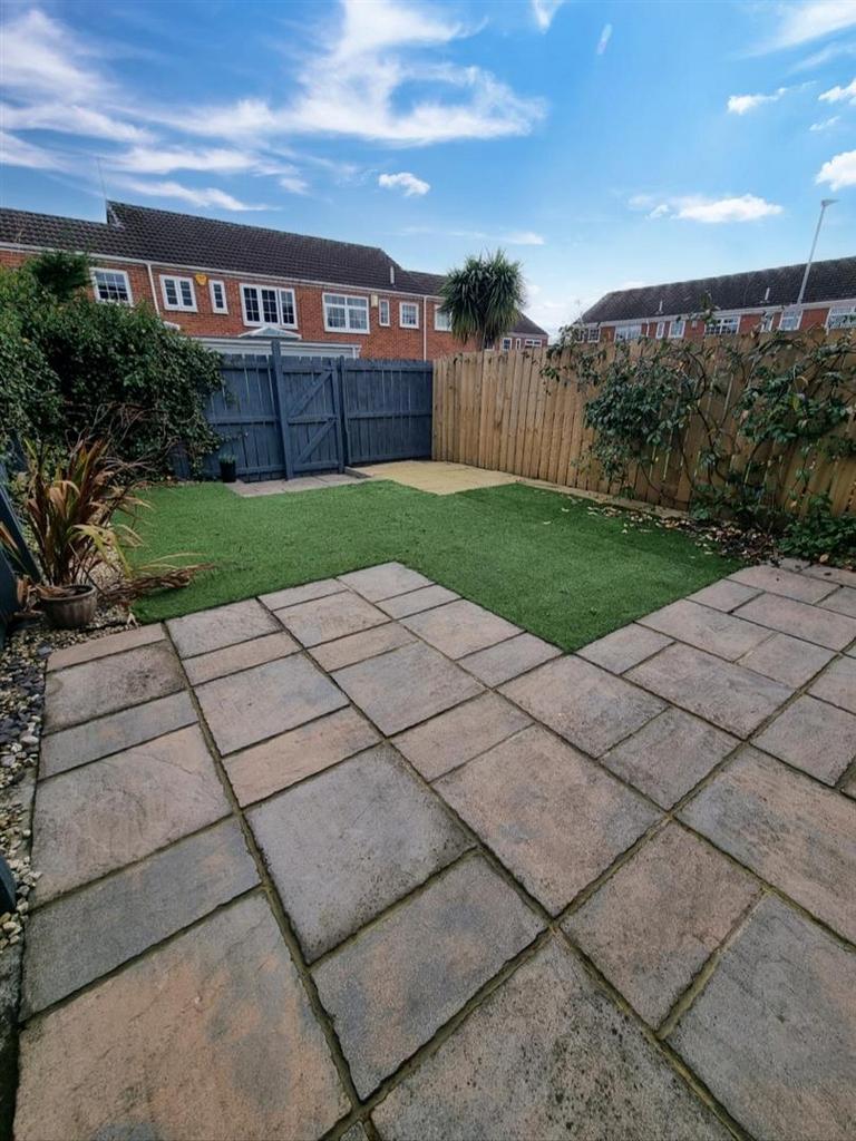 Garden2.jpg