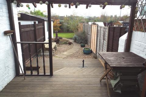 3 bedroom semi-detached house for sale, 24 Guildford Avenue