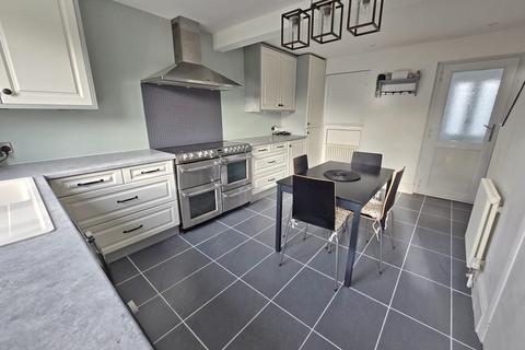 72 Highdown, Southwick, Brighton, BN42 4QS