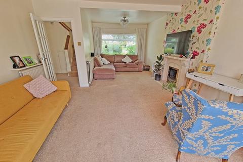 23 Glebe Close, Southwick, Brighton, BN42 4TF