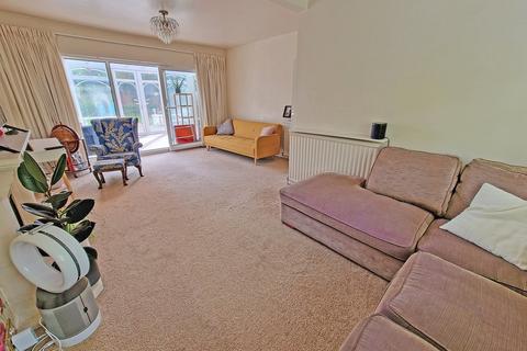 23 Glebe Close, Southwick, Brighton, BN42 4TF
