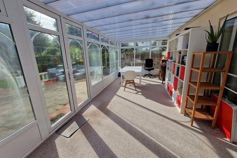23 Glebe Close, Southwick, Brighton, BN42 4TF
