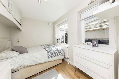 1 bedroom flat for sale, Richmond Way, London W12