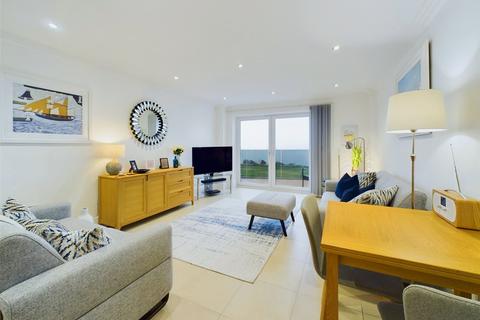 2 bedroom apartment for sale, Boscombe Overcliff Drive, Bournemouth, Dorset, BH5