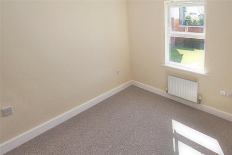 2 bedroom flat for sale, Jarman Court, Woking GU21