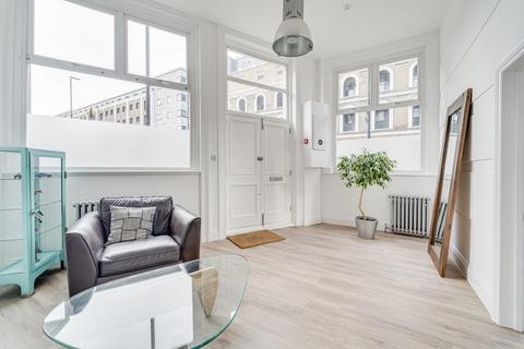 2 bedroom apartment for sale, Caledonian Road, Islington, London, N1