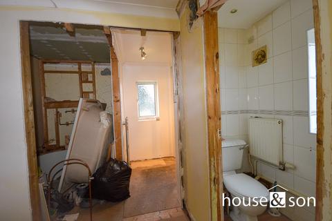39 Cunningham Crescent, Bournemouth, BH11 8DR