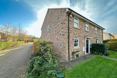 3 bedroom semi-detached house to rent, High Street, Cambridge CB3