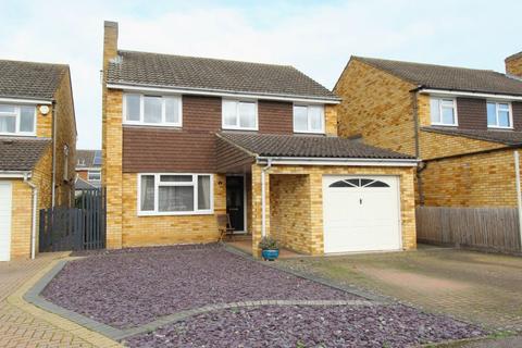 4 bedroom detached house for sale, Birch Grove, Sandy