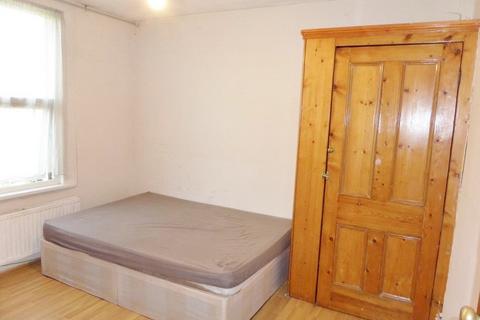 12 Aberdeen Road, Croydon, CR0 1EQ