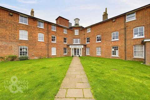 2 bedroom flat for sale, Hillcrest Court, Ipswich Road, Pulham Market