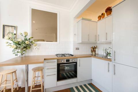 1 bedroom flat to rent, Ifield Road, Chelsea, London, SW10