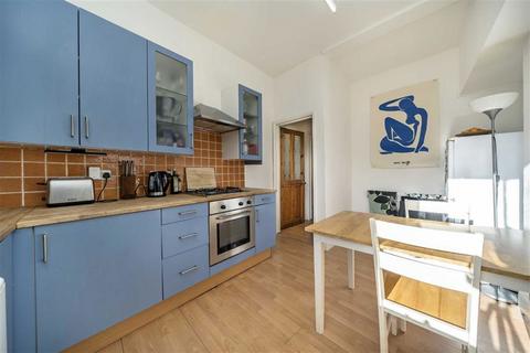 1 bedroom flat to rent, Floyd Road, London SE7