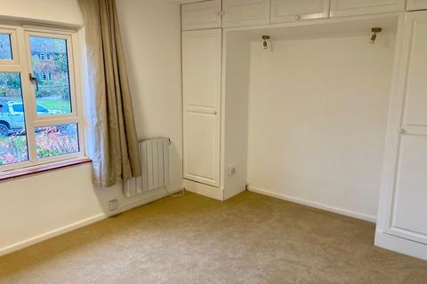 1 bedroom maisonette to rent, Cooks Mead, Rusper