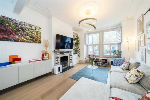 4 bedroom house for sale, Narbonne Avenue, London SW4