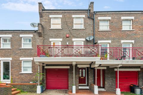 3 bedroom terraced house for sale, Downbury Mews, London