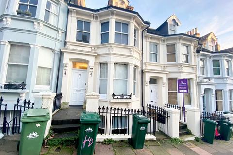 3 bedroom terraced house to rent, Roundhill Crescent, Brighton BN2